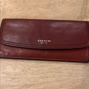 Coach Women's Rich Brown Leather Wallet